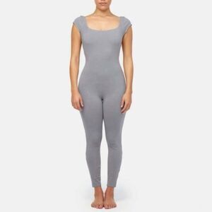 NEW LACAUSA Flow Gaia Unitard in Granite Gray Size Medium